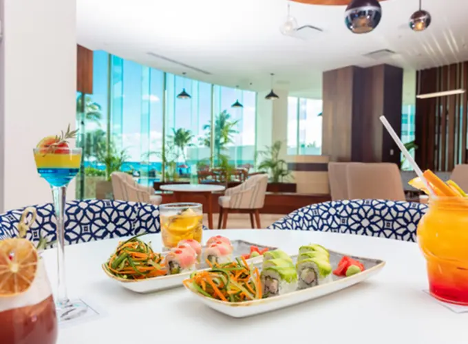 Altitude Club Bar Krystal Grand® Cancún All Inclusive Altitude Club Bar Krystal Grand® Cancún All Inclusive