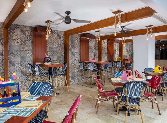 Taquería y Cevichería - Red Fish Krystal Grand® Cancún All Inclusive Taquería y Cevichería - Red Fish Krystal Grand® Cancún All Inclusive