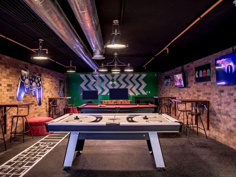 Adventure friends  Krystal Grand® Cancún All Inclusive Adventure friends  Krystal Grand® Cancún All Inclusive