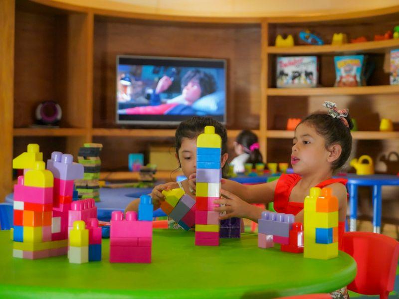 Kamp Krystal*  Krystal Grand® Cancún All Inclusive Kamp Krystal*  Krystal Grand® Cancún All Inclusive