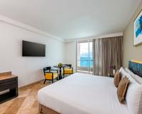 Deluxe Ocean Front Krystal Grand® Cancún All Inclusive Deluxe Ocean Front Krystal Grand® Cancún All Inclusive