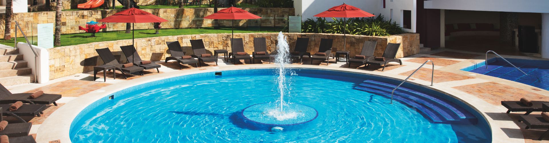 Krystal Grand® Cancún All Inclusive Krystal Grand® Cancún All Inclusive